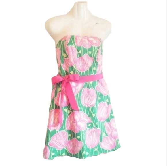 Lilly PulitzerTowering Tulips - Picture 3 of 5